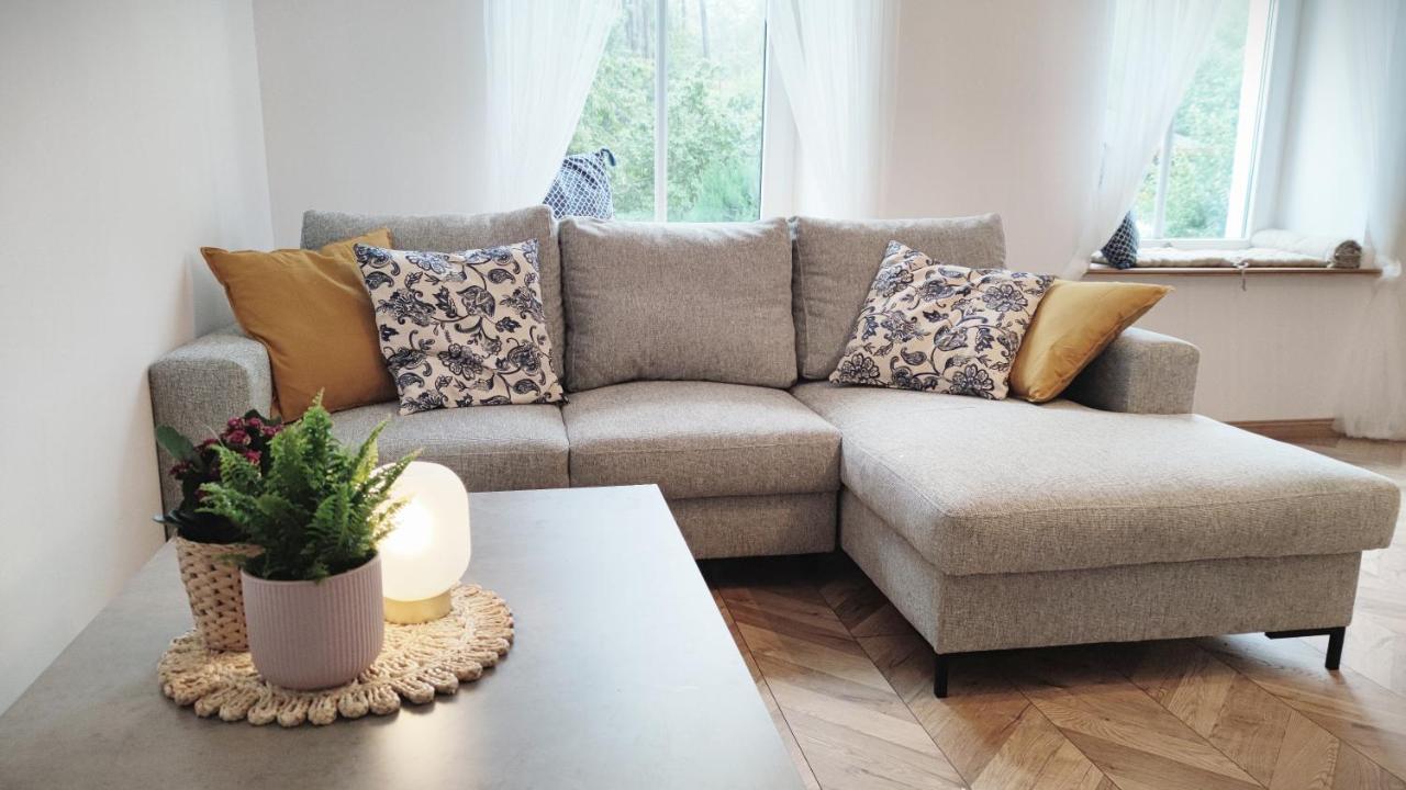 B&D Apartament Chelmiec Appartement Wałbrzych Buitenkant foto